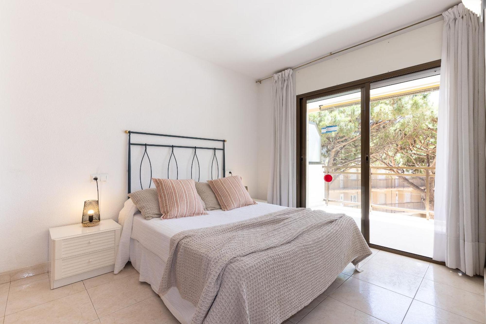 Uhc Txingudi Apartments Cambrils Eksteriør bilde
