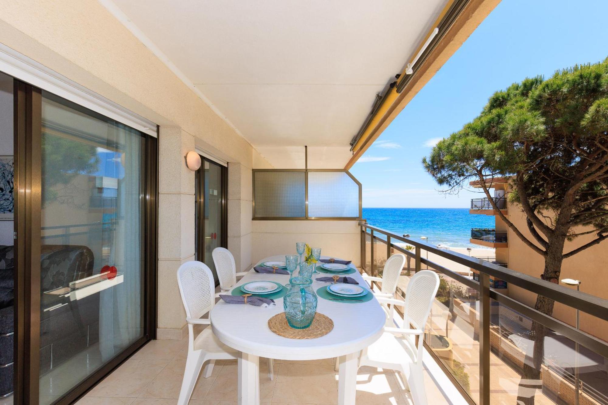 Uhc Txingudi Apartments Cambrils Eksteriør bilde